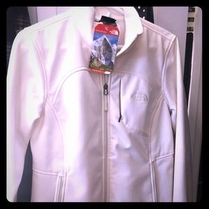 Women’s North Face NWT medium